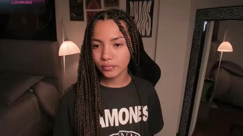 Nati - Independ model online show from 09/30/25, 03:44