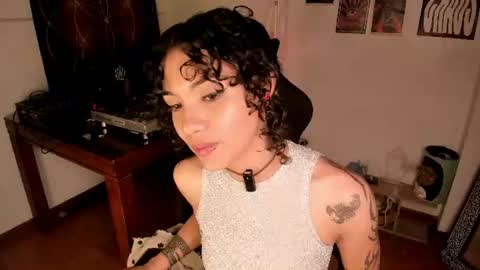 Nati - Independ model online show from 08/04/26, 02:37