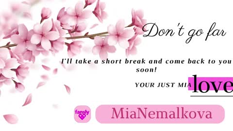 Mia with a big heart  online show from 12/27/24, 05:20