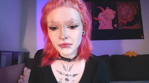 Nicole online show from 06/07/26, 10:46