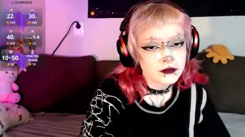 Nicole online show from 07/05/26, 06:59
