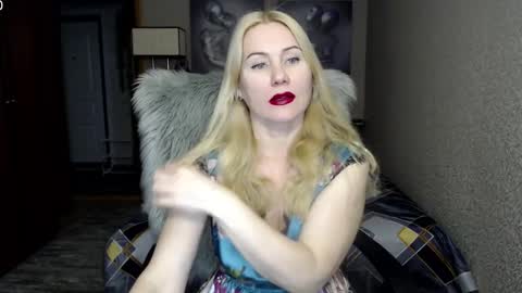 Snapshot of _night_fantasy_ chatting on 12/05/24, 04:23 Donella    online show from 12/05/24, 04:23