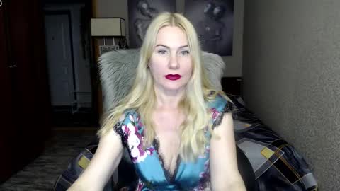 Snapshot of _night_fantasy_ chatting on 12/05/24, 07:28 Donella    online show from 12/05/24, 07:28