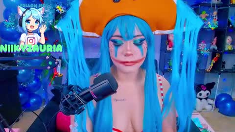 niiky online show from 12/05/25, 11:19