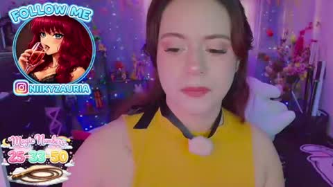 niiky online show from 06/12/26, 07:57
