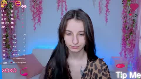 Nika online show from 02/13/25, 02:09