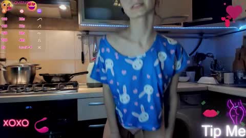 Nika online show from 02/28/25, 07:56