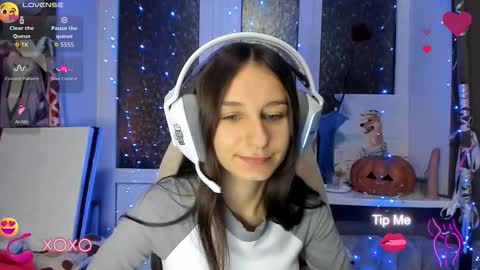 Nika online show from 10/29/25, 06:31