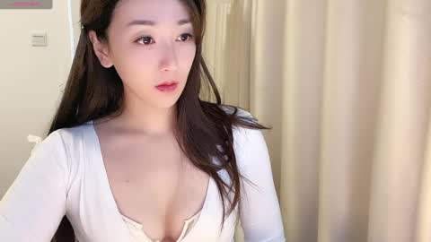 _nina_77 online show from 02/10/25, 02:52