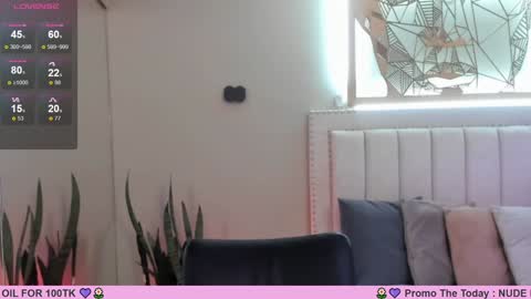   online show from 01/12/25, 12:12