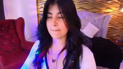 Nina Harpper online show from 07/01/26, 12:51
