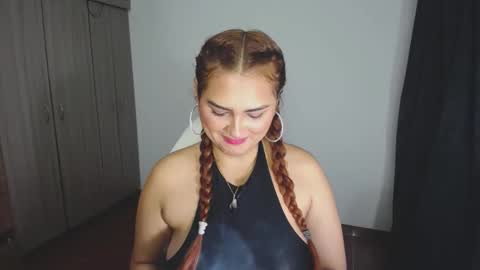 Nina  online show from 01/12/25, 12:07