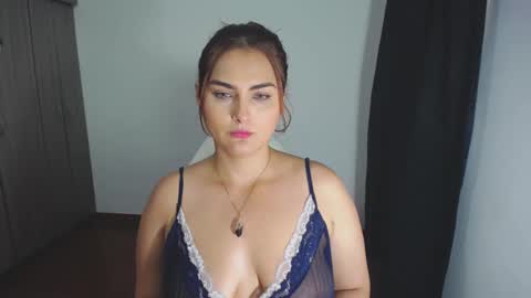 Nina  online show from 01/28/25, 07:32