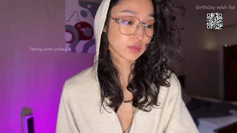 Mikayla online show from 01/23/25, 12:19