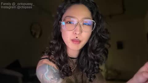 Mikayla online show from 03/13/26, 09:10