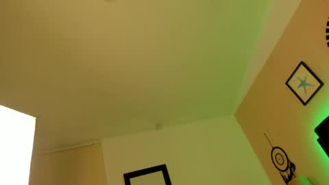 Olivia jones online show from 06/05/26, 04:35