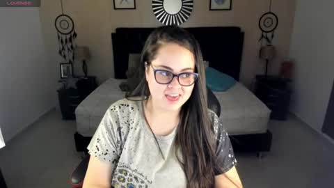 Olivia jones online show from 06/13/26, 12:25