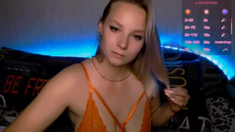 Snapshot of _pando4ka_ chatting on 09/21/25, 06:42  pando4ka  online show from 09/21/25, 06:42