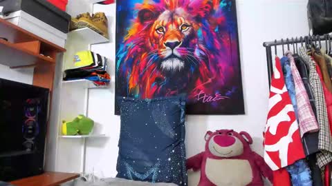 Snapshot of _pantera_09 chatting on 10/05/25, 09:07 Kevin  online show from 10/05/25, 09:07