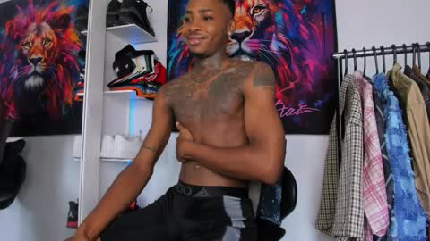 Snapshot of _pantera_09 chatting on 11/20/25, 03:34 Kevin online show from 11/20/25, 03:34