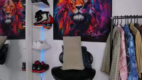 Snapshot of _pantera_09 chatting on 11/21/25, 11:20 Kevin online show from 11/21/25, 11:20