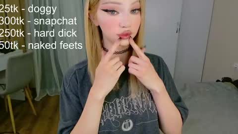 _paprika online show from 11/30/25, 08:24