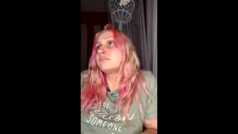 _peaceoutgirlscout_ online show from 09/21/25, 01:51