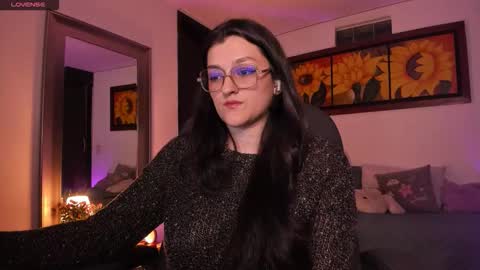 violeta ig  online show from 11/11/25, 04:56