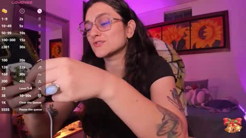 violeta ig  online show from 12/05/25, 05:49