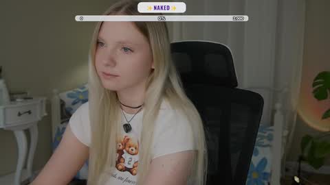 Viktoria online show from 12/05/25, 03:59