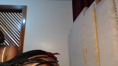 pixie online show from 02/02/25, 06:26
