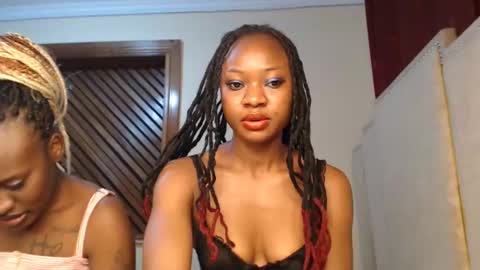 pixie online show from 02/14/25, 04:31