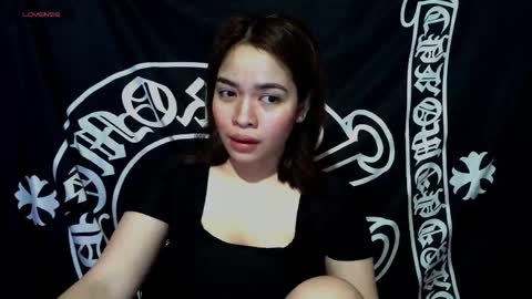 Snapshot of _preciousmoira chatting on 06/05/26, 10:54 _preciousmoira online show from 06/05/26, 10:54