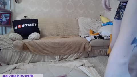 _pretty_fox_ online show from 01/02/25, 08:06