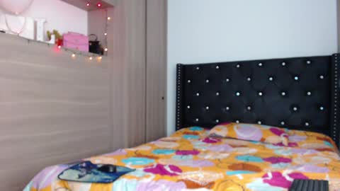 Snapshot of _ravenna_ chatting on 01/18/25, 11:55 Samara Romero online show from 01/18/25, 11:55