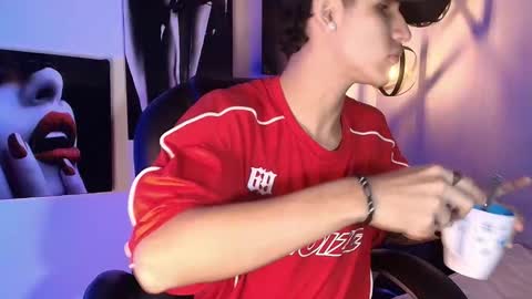 Snapshot of _realwav chatting on 11/02/25, 05:54 wav online show from 11/02/25, 05:54