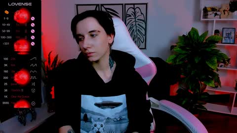 Snapshot of _rein_ramm chatting on 01/25/25, 12:26 Rein online show from 01/25/25, 12:26