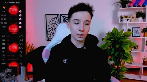 Snapshot of _rein_ramm chatting on 01/27/25, 06:09 Rein online show from 01/27/25, 06:09