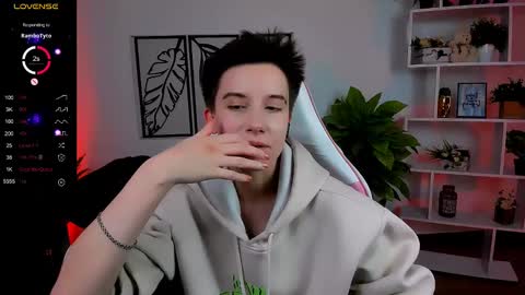 Snapshot of _rein_ramm chatting on 03/03/25, 12:16 Rein online show from 03/03/25, 12:16