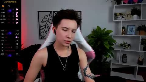 Snapshot of _rein_ramm chatting on 03/04/25, 09:07 Rein online show from 03/04/25, 09:07