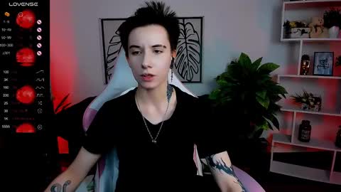 Snapshot of _rein_ramm chatting on 03/09/25, 09:02 Rein online show from 03/09/25, 09:02