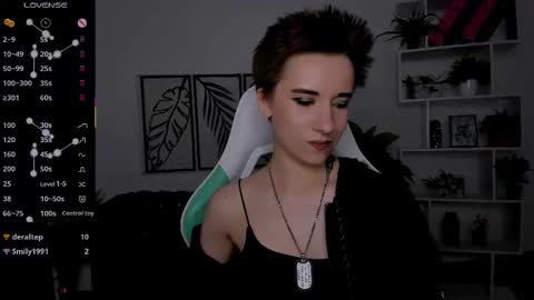 Snapshot of _rein_ramm chatting on 10/08/25, 07:11 Rein online show from 10/08/25, 07:11