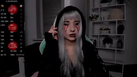 Snapshot of _rein_ramm chatting on 10/19/25, 08:31 Rein online show from 10/19/25, 08:31