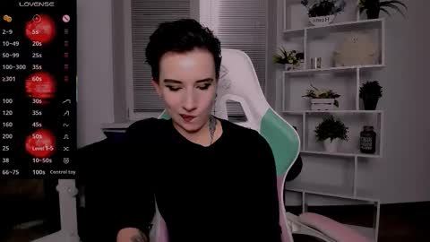 Snapshot of _rein_ramm chatting on 10/24/25, 07:54 Rein online show from 10/24/25, 07:54