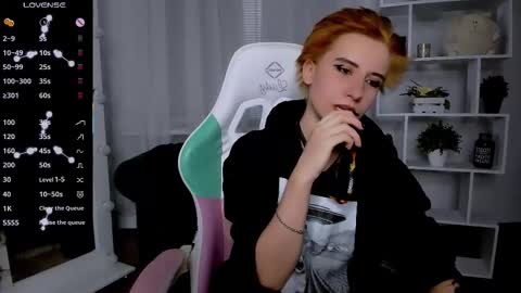 Snapshot of _rein_ramm chatting on 11/16/25, 06:13 Rein online show from 11/16/25, 06:13