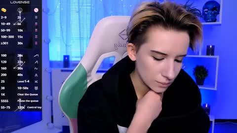 Rein online show from 05/14/26, 02:46