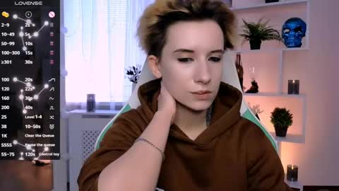 Rein online show from 05/15/26, 02:24