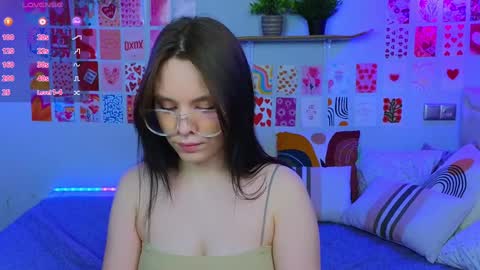 LISSAPVT IS OPEN online show from 02/04/25, 11:05
