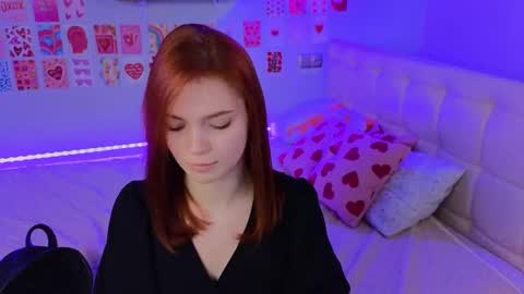 LISSAPVT IS OPEN online show from 02/11/25, 07:02