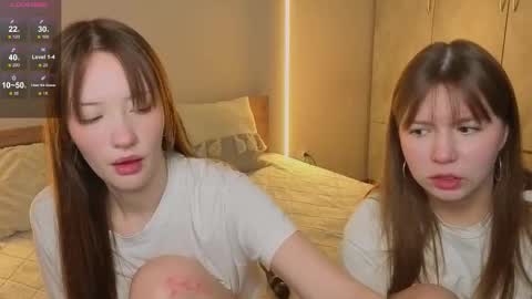 Snapshot of _reverse_gang_ chatting on 10/15/25, 03:39 LISSAPVT IS OPEN online show from 10/15/25, 03:39